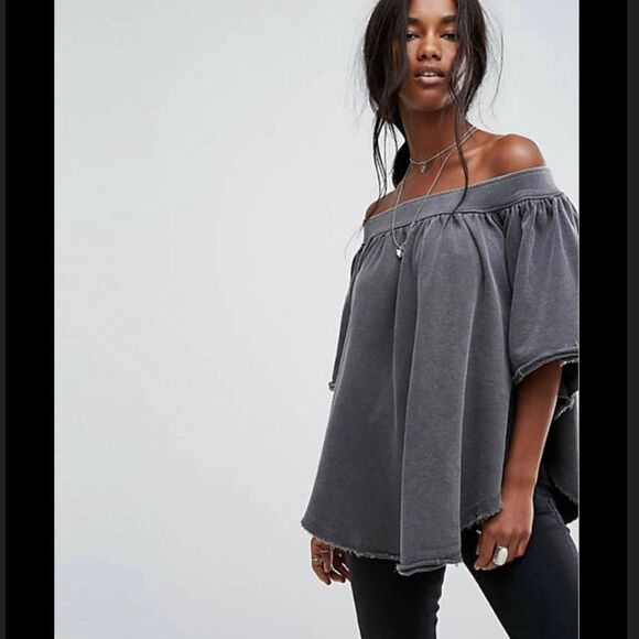 Free People Grey Oversized Off Shoulder Raw Edge Sweatshirt Top - Picture 2 of 14